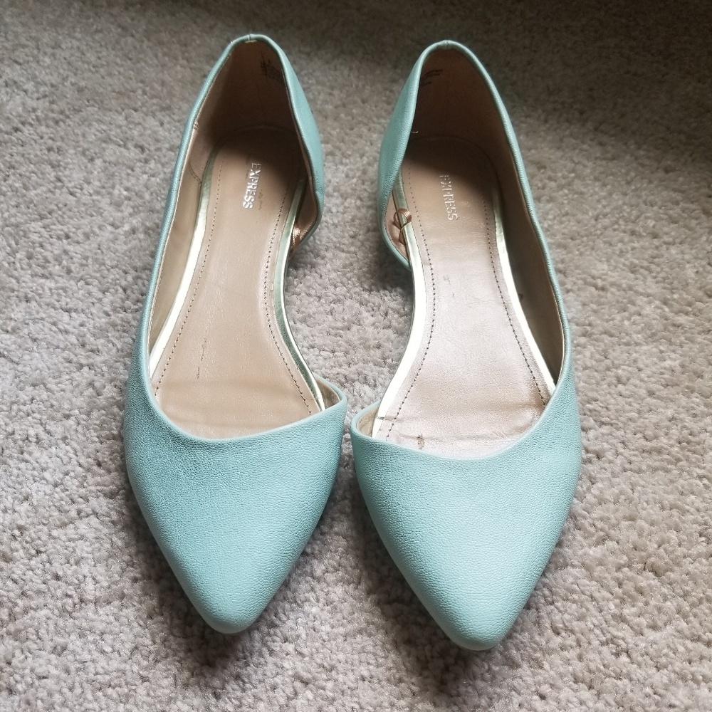 Express turquoise pointed flats
